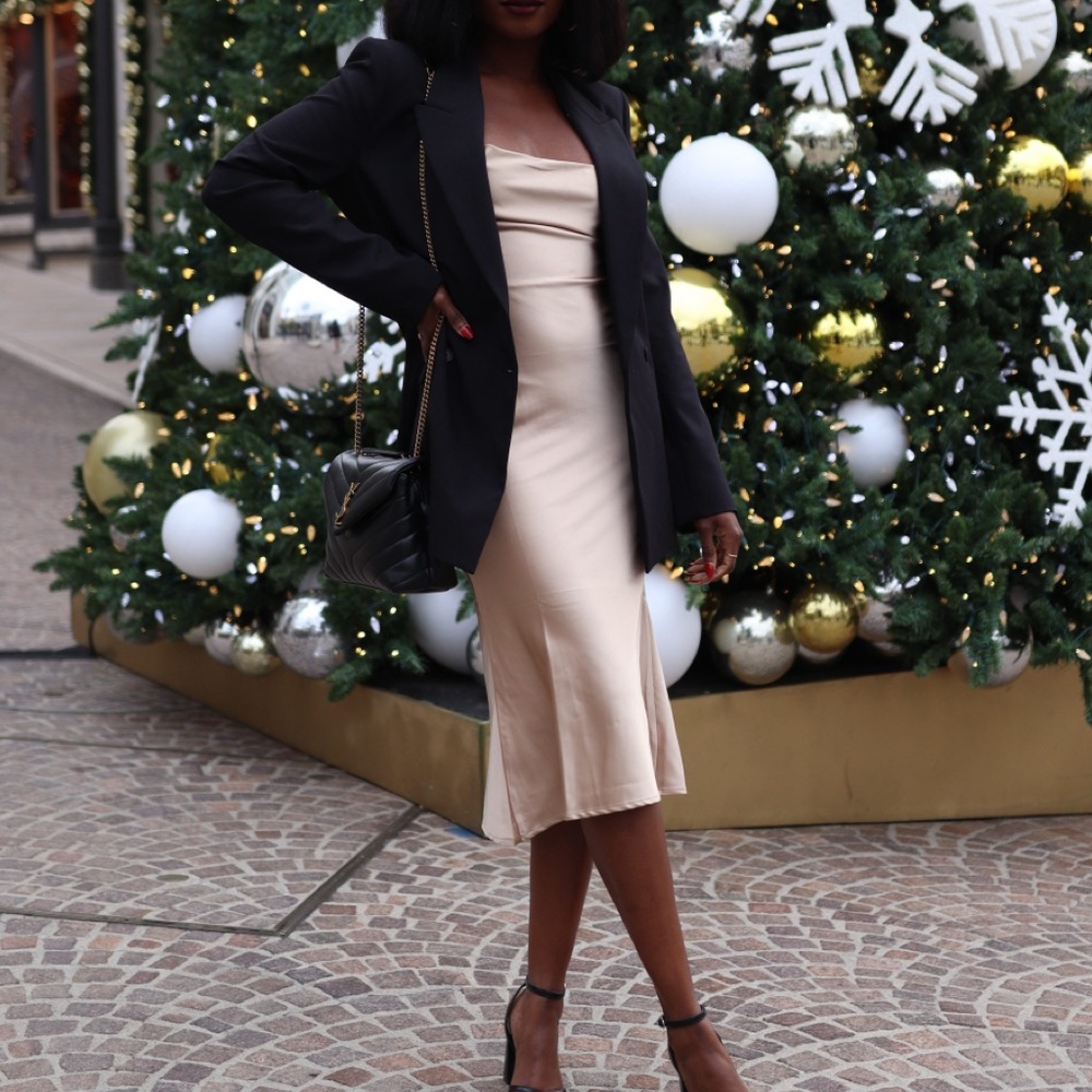 Meshki
Gold satin midi dress 
XS